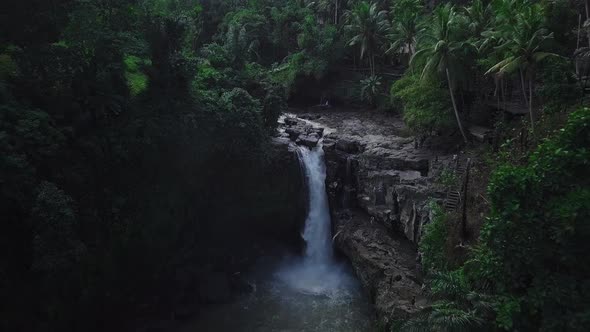 Tegenungan Waterfall