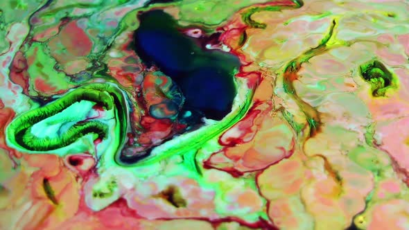 Spread And Swirl Paint alt