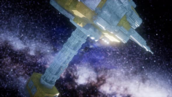 UFO Flying in the Space alt