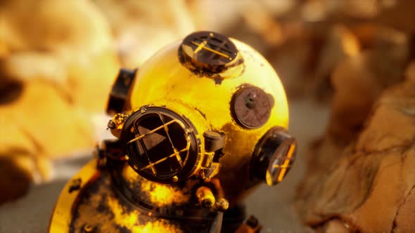 Copper Old Vintage Deep Sea Diving Helmet