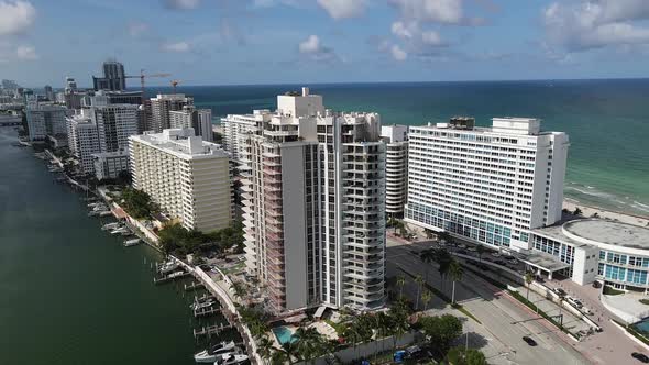 Arcing Around Miami Beach Buildings