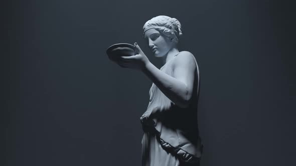 HEBE SCULPTURE / STATUE