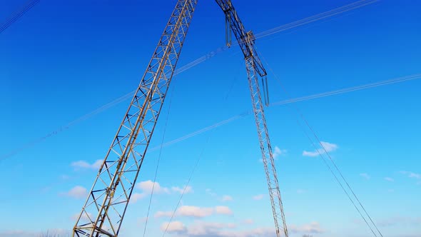 High Voltage Electric Tower With Insulators