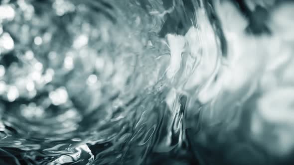 Water Moves in a Glass alt