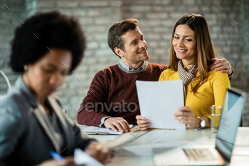 ent while being on a meeting with their real estate agent.
