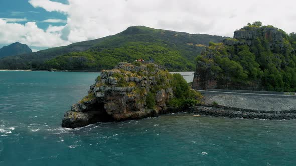 Captain Matthew Flinders Monument in Mauritius