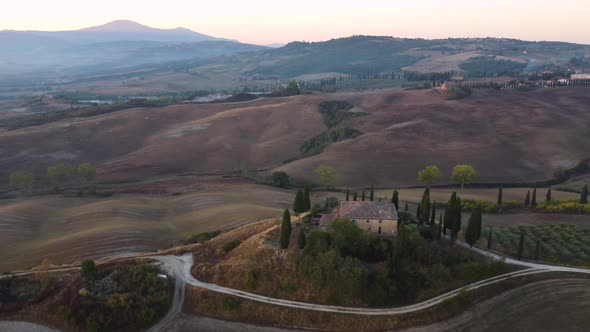 Farmhouse in Val d'Orcia Tuscany