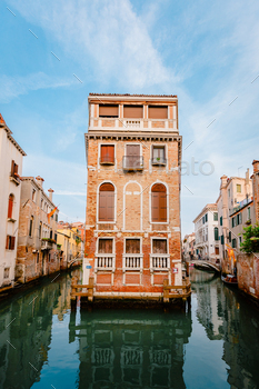 lding on canals of Venice