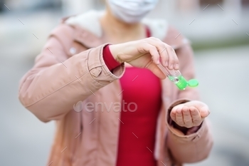 sk, airport, shop, supermarket, safety, mature, medical, caucasian, chinese, cold, corona, coronavirus, covid, disposable, epidemic, fever, flu, ill, illness, infection, mall, market, marketplace, medicine, outbreak, pandemic, place, pollution, prevent, protection, protective, public, virus, wearing, quarantine, insulation, white, adult, influenza, woman, urban, city, citylife, female, people