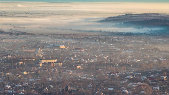 Timelapse Foggy Morning in the City