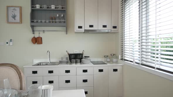 Simple and Clean White Kitchen Decoration