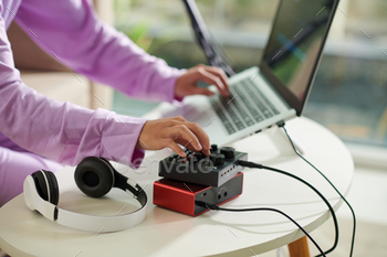 lugged in laptop