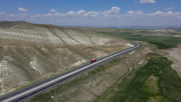 Double Road In The Valley