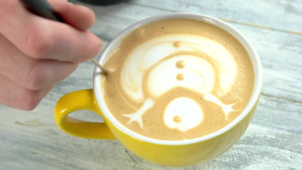 Hand of Barista, Latte Art.