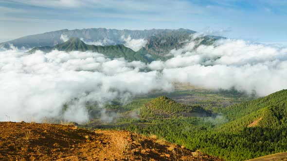 La Palma Crater And Clouds Timelapse, Spain in 4K