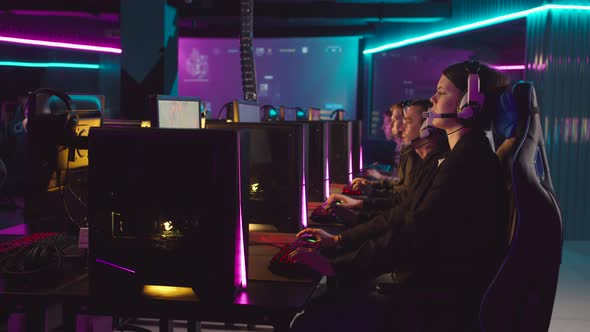 Players Play Computer Games in a Sports Club