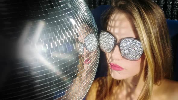 Silver babe gogo dancer diva party disco woman