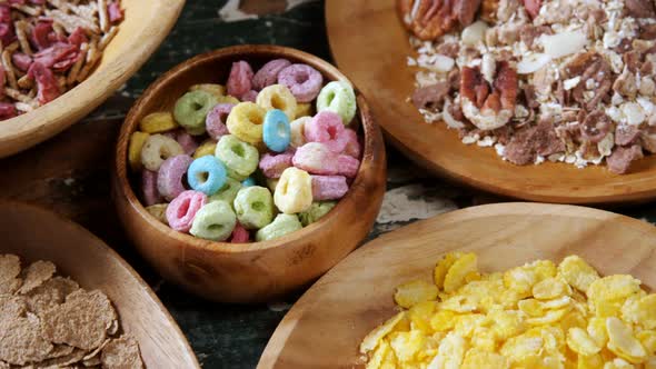 Bowls of various breakfast 4k