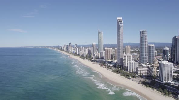 Peppers Soul Luxury Hotel On The Sandy Beachfront Of Surfers Paradise In Gold Coast, Queensland, Aus