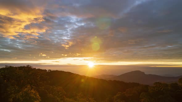 Sunrise over tropical forest at Doi Inthanon National Park in Chiang Mai, Thailand – Time Lapse