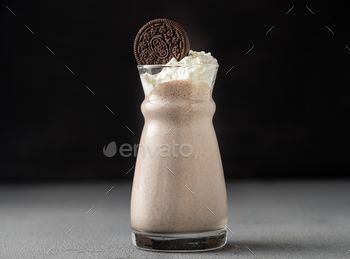 Oreo milk shake on a glass cup