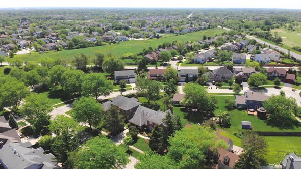 Aerial Flight Over the Houses of the City in America. Settlement in North America. Wonderful