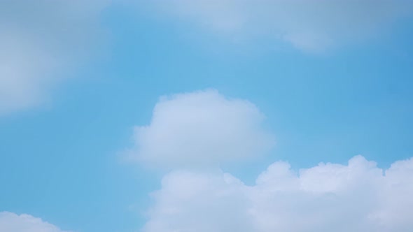 4K Sky Time lapse, Beautiful background, Sky Timelapse of skyscrapers. alt