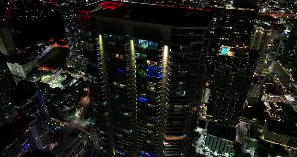 Panorama Tower Brickell Rooftop Aerial Orbit 4k