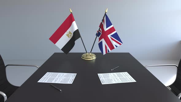 Flags Egypt United Kingdom Papers alt