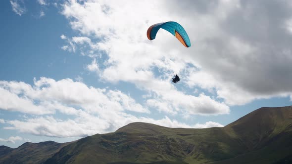 Paragliding in the mountains