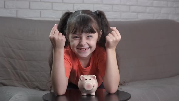 Enjoy child piggy bank. 