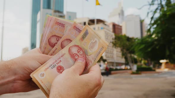 Man Recounts Vietnamese Money