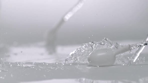 Water baloon, Slow Motion alt