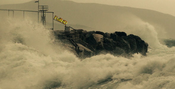 Waves Crash Against The Pier (4-pack)