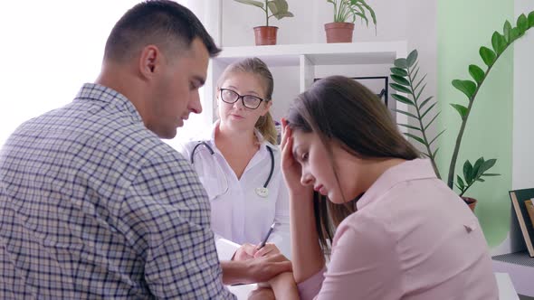 Women Health, Doctor Speaks About Bad Results of Analysis To a Upset Married Couple on Reception in