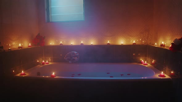 Vintage Romantic Bathtub with Scented Candles