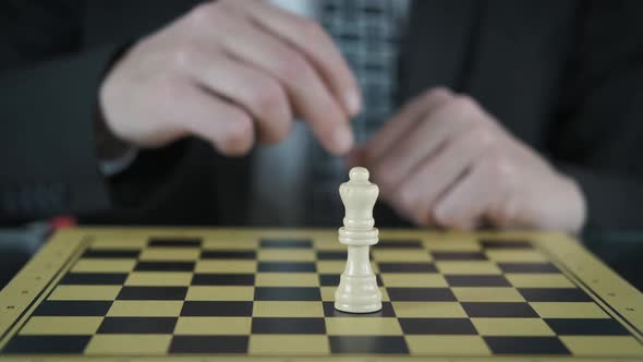 Chess strategy in business