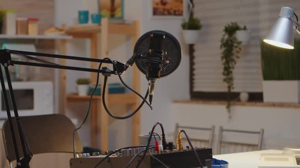 Podcast Microphone and Mixer