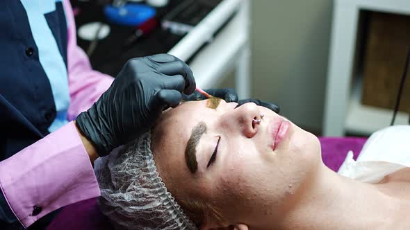 Procedure of Eyebrow Microblading