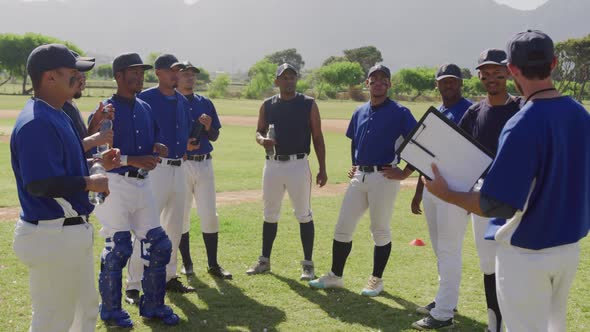 Baseball players talking before the match