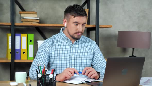 Businessman listens report company employee online video webcam meeting laptop