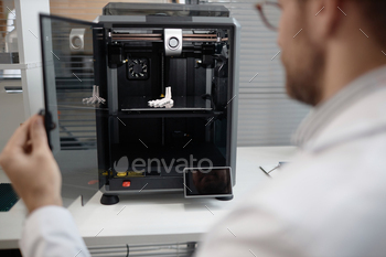 Enclosed 3D Printer with Hand Bone Prototype