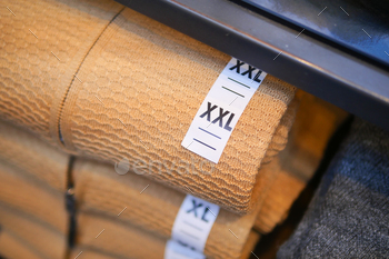 XXL size clothing label tag
