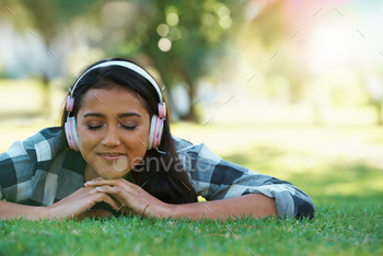 Feel the music