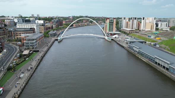 Newcastle Upon Tyne. The camera drone pushes forward towards the Millenium bridge. 4K