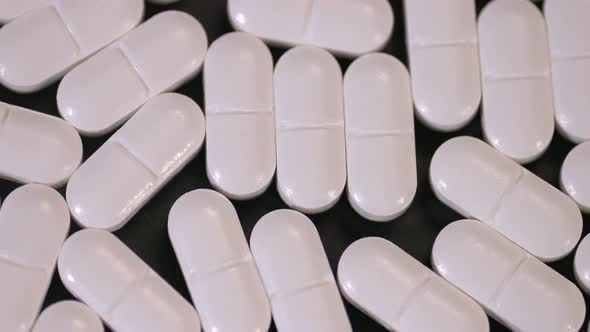 White long Pills Rotation