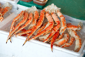 Snow crab in the market