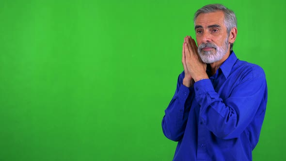 Old Senior Man Wakes Up and He Is Suprised - Green Screen - Studio