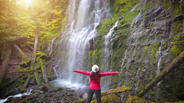 Woman hiker at Proxy Falls in Oregon, USA