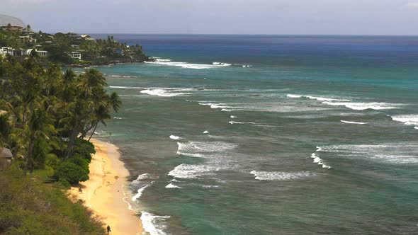 view of ke'ahamoe bay from diamond head